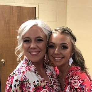 Meet your Posher, Courtney